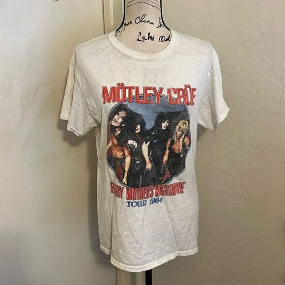 Motley Crue Every Mother’s Nightmare Tour White Graphic Shirt - Picture 1 of 10